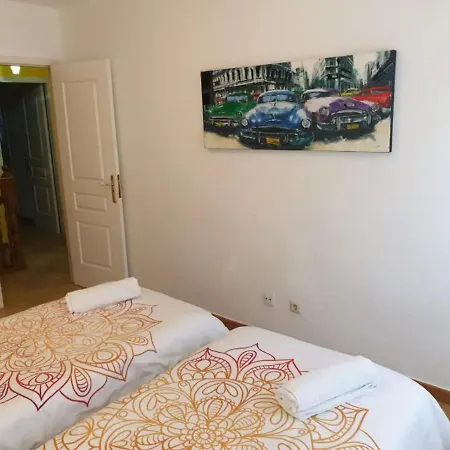 Ferienhaus Lush Holiday In Arona With Jacuzzi