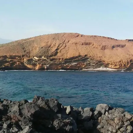 Lush Holiday In Arona With Jacuzzi Arona (Tenerife)